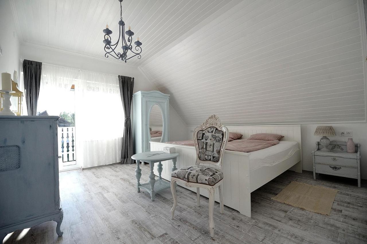 Vintage Home Lelle Balatonlelle Exterior photo